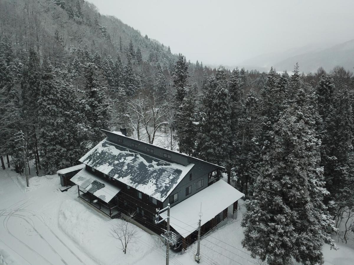 白马村 熊山旅舍酒店 外观 照片